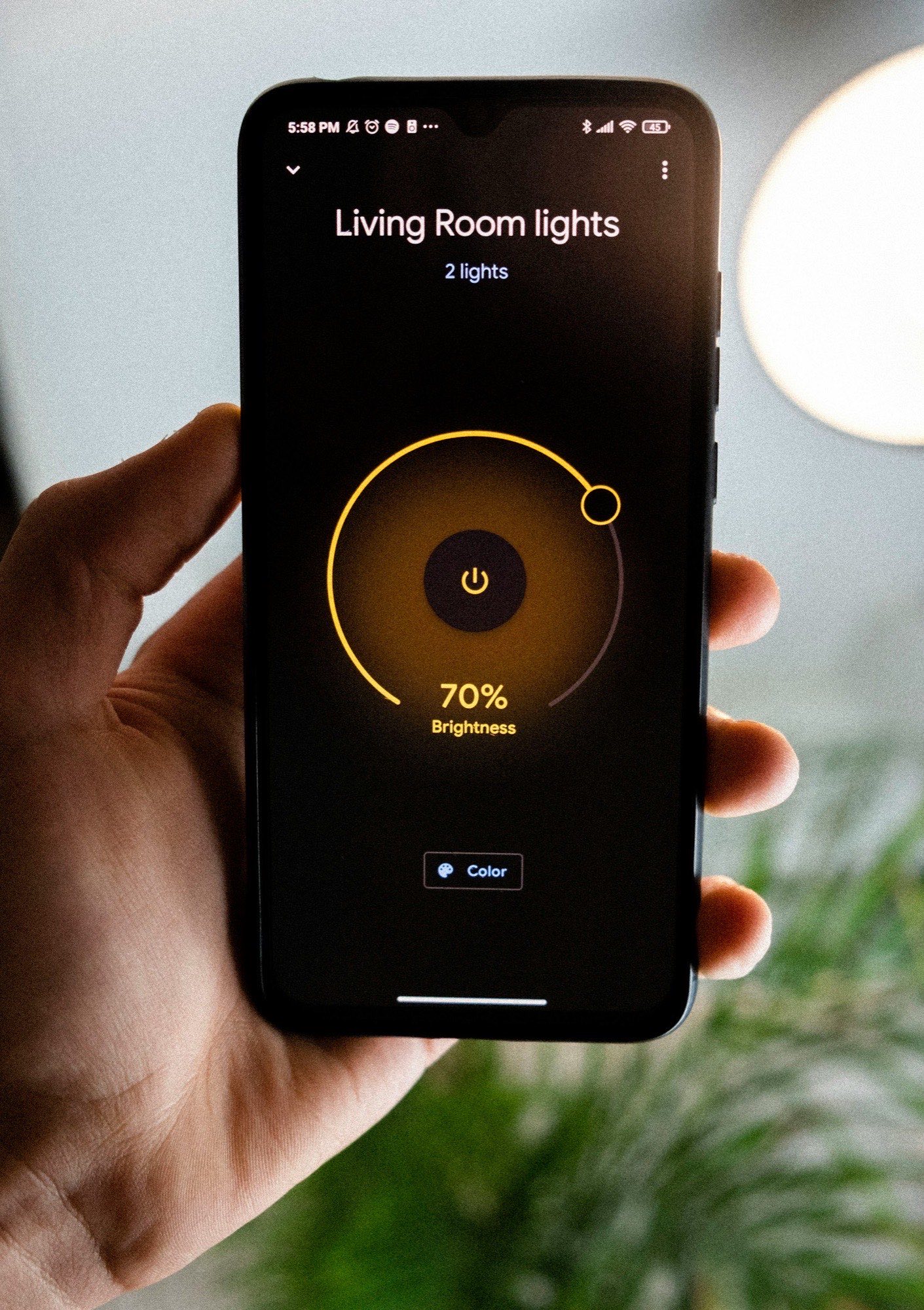 Telefoon in huis als context voor aanwezigheidssignalen in Home Assistant